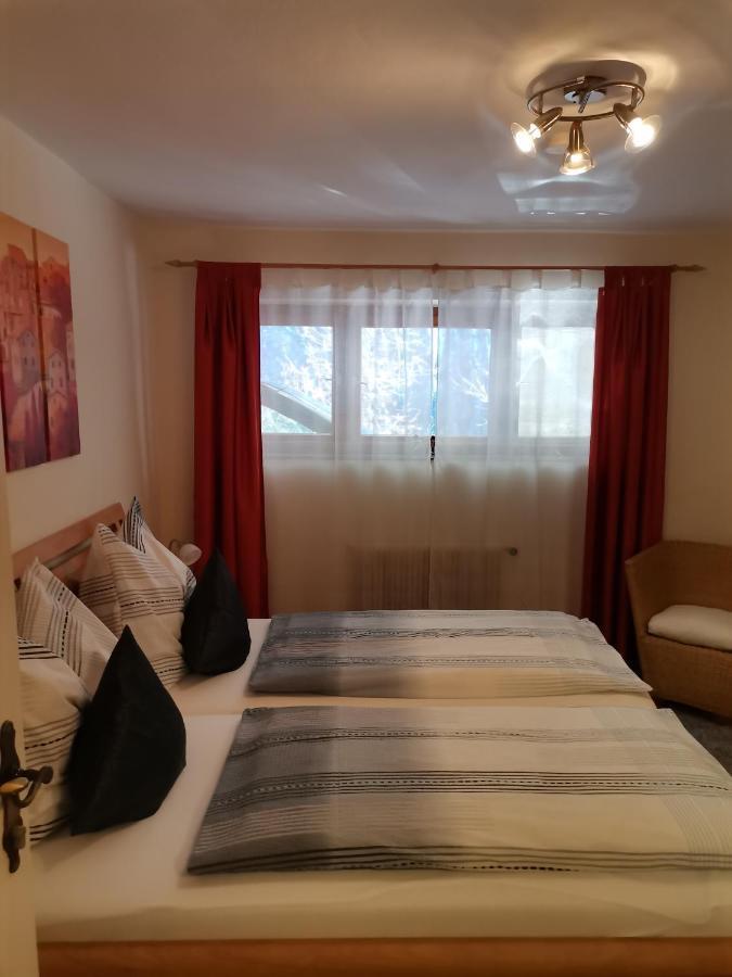 Ferienwohnung Hohe Wand ไฮลิเกนบลูท ภายนอก รูปภาพ